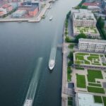 Aerial view of Hamburg's flood management and waterfront.