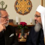Dr. Meier and Imam Idriz discussing religion and democracy.